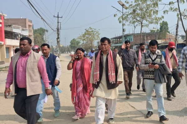 रकमसहित पक्राउ परेका उम्मेदवार यादवसहित पाँच जना नियन्त्रणमुक्त